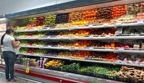 ALTA EM COMIDA E BEBIDA - Prévia da inflação oficial fecha 2024 acima da meta, em 4,71%