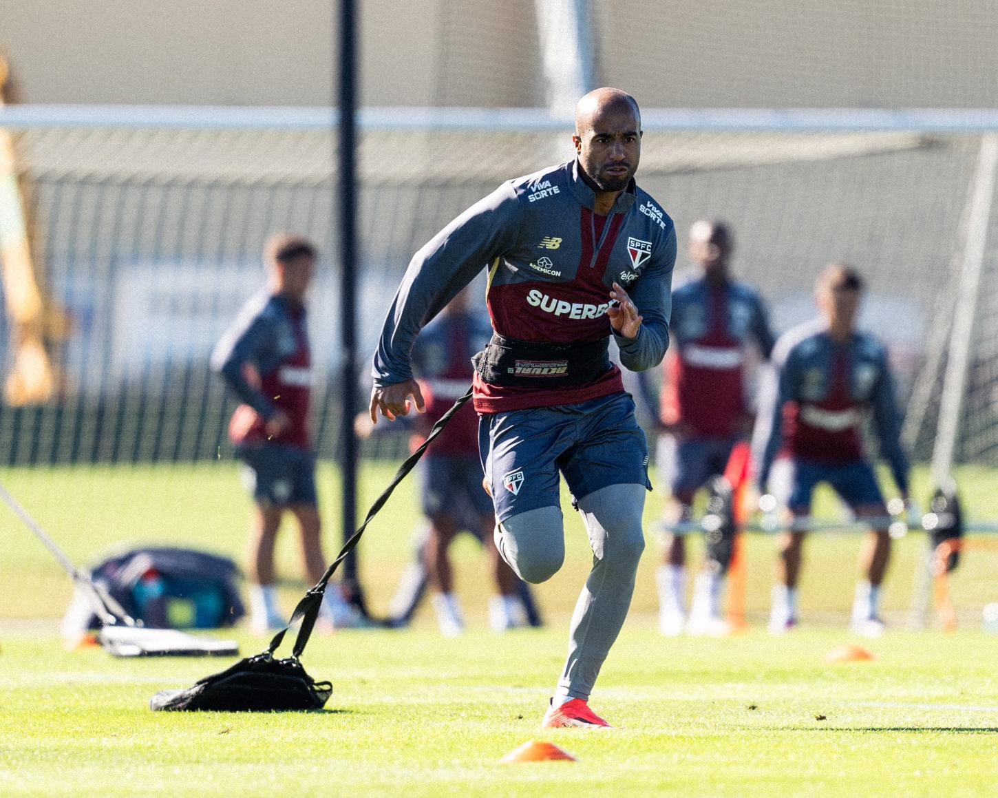 Esportes - São Paulo FC: Tricolor inicia preparação para 2025 nos Estados Unidos