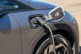 SOMENTE DF-  GDF muda regras sobre isenção de IPVA para veículos eletrificados