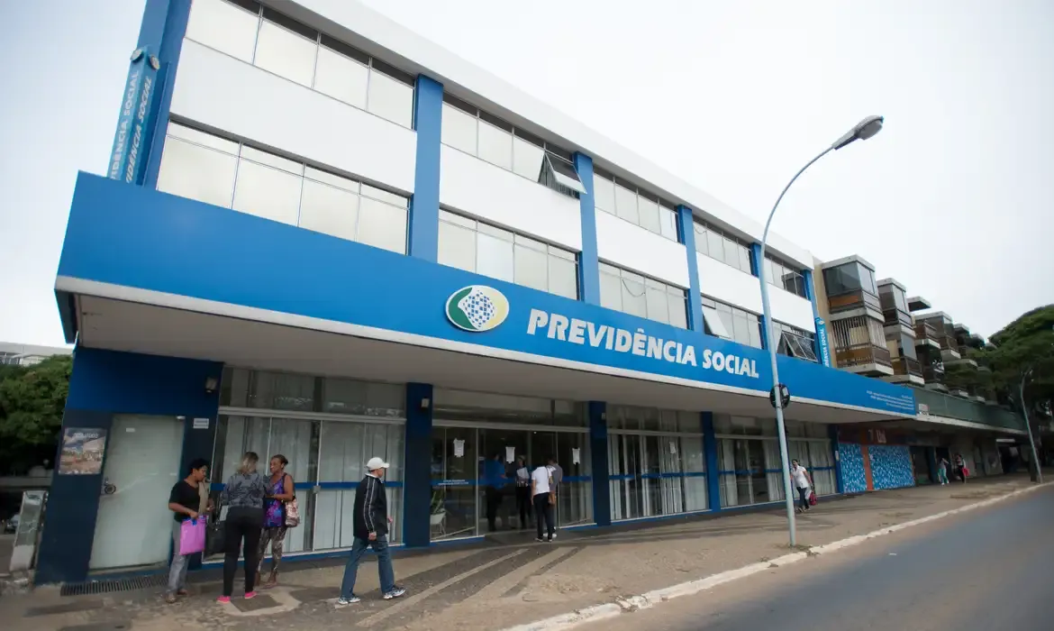 Brasil | BPC BPC: vídeos sobre cortes no benefício são falsos, esclarece governo