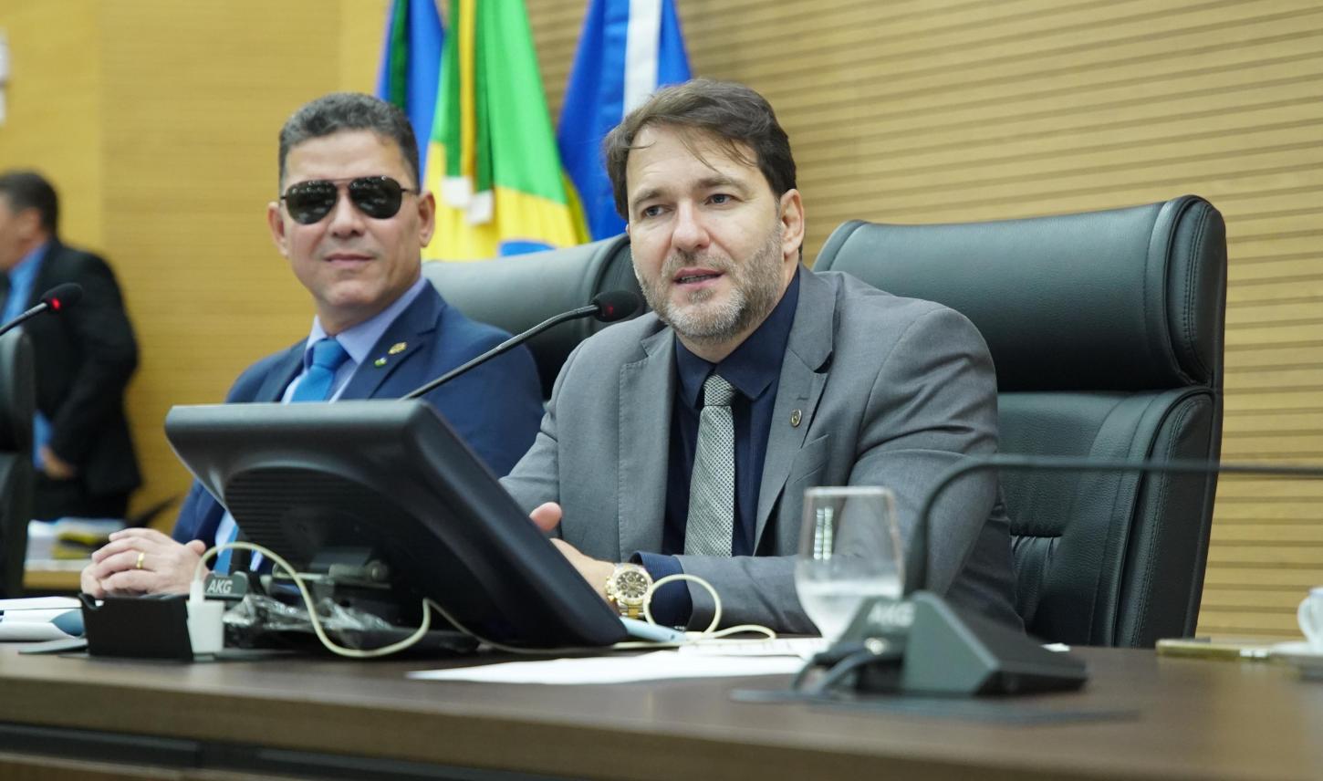 Conheça o deputado estadual Alex Redano, presidente da Assembleia ...