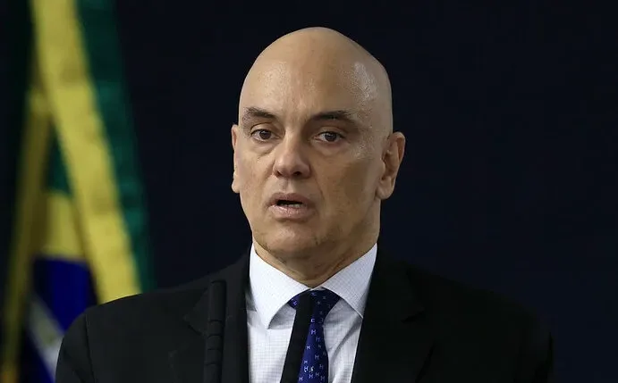 Moraes nega domiciliar a homem com câncer condenado pelo 8/1