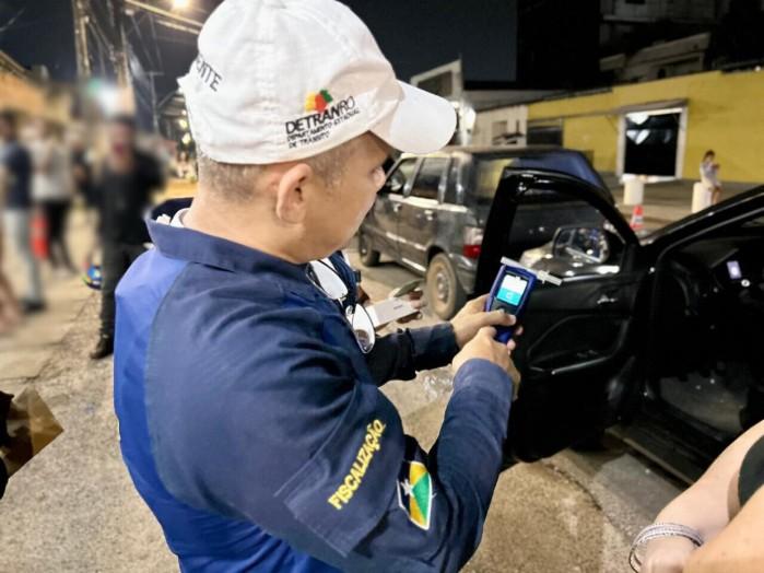 Polícia - Nos primeiros dias de Carnaval, quase 2.500 motoristas foram abordados pelo Detran e 79 presos