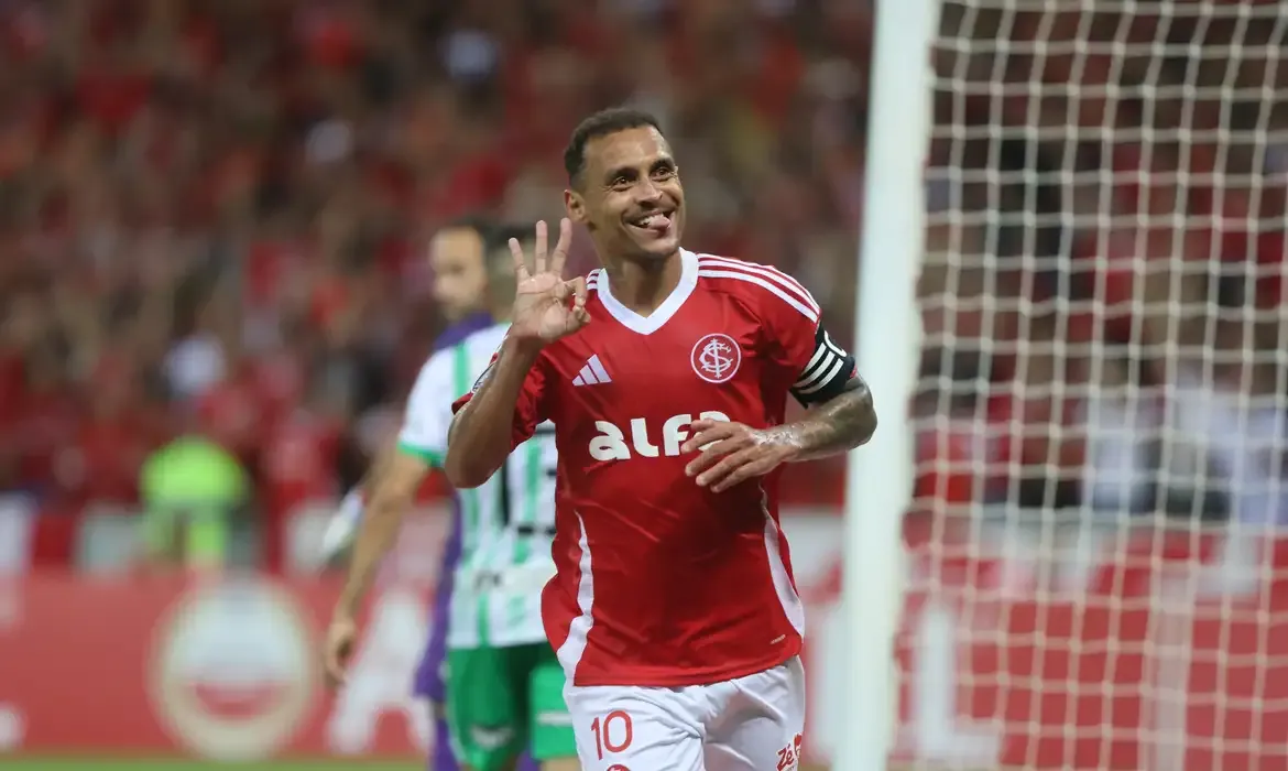 Esportes - Alan Patrick brilha e Inter supera Atlético Nacional na Libertadores
