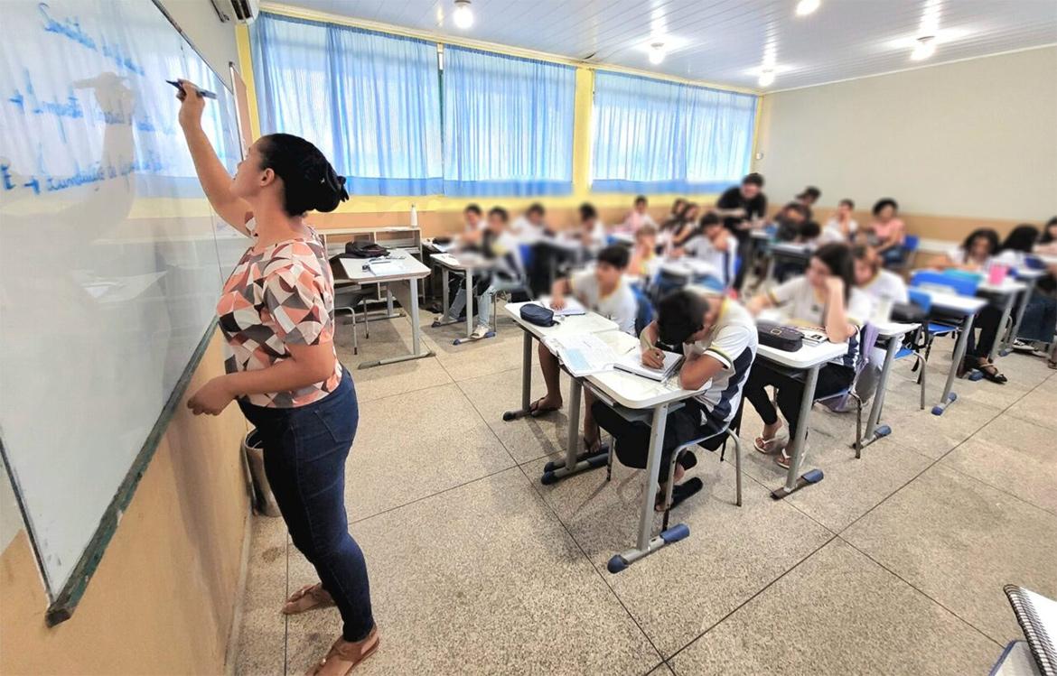 Geral - Governo de Rondônia anuncia reajuste e pagamento retroativo para professores