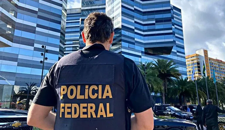 Polícia Federal abre concurso com salários de até R$ 11 mil; confira