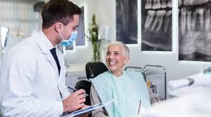 Variedades Veja os riscos de receitas caseiras para clarear os dentes