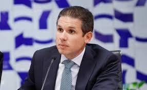 Brasil - Deltan acusa Motta de ser conivente com injustiças por medo do STF