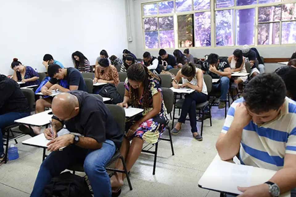 INSCRIÇÃO - Termina nesta sexta-feira prazo de inscrição para o Encceja 2025
