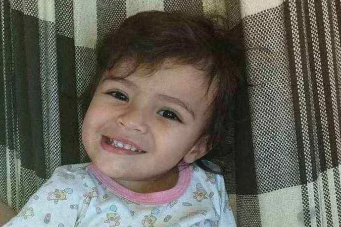 sentença - Justiça condena mãe a 28 anos de prisão por assassinato da filha de 2 anos