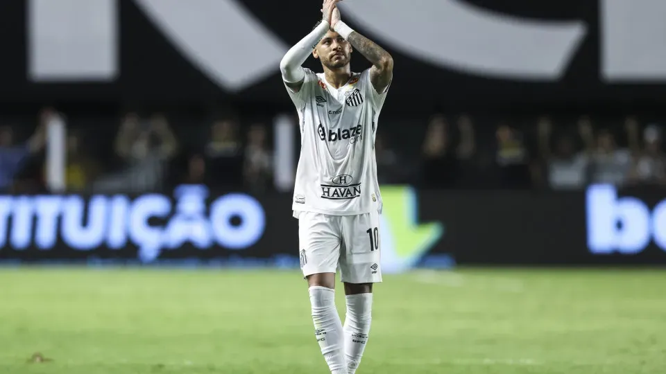 Já sem Neymar, Santos visita Fortaleza em duelo direto para deixar zona de rebaixamento