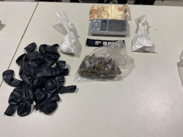 Polícia - Mulher é presa com drogas que seriam levadas para presídio em Porto Velho