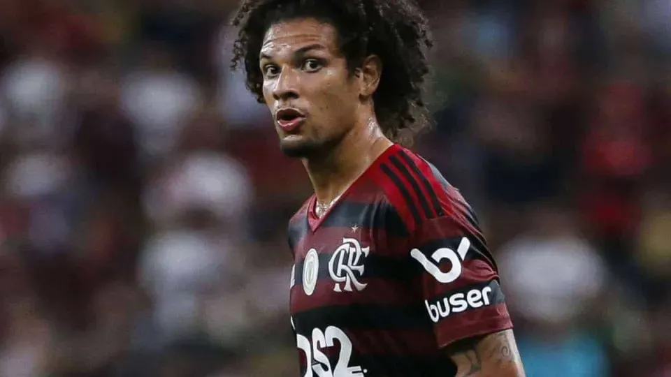 Santos vê pedida alta por Willian Arão e já busca alternativas no mercado