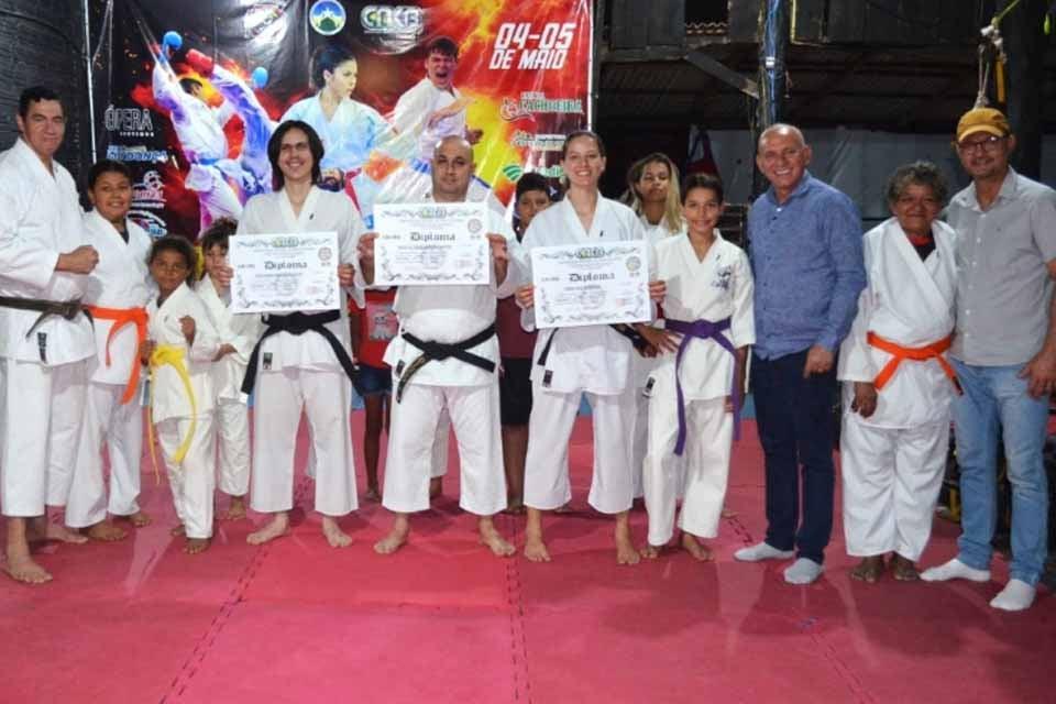 APOIO AO ESPORTE - Karatê rondoniense brilha em competição nacional com apoio de Ezequiel Neiva