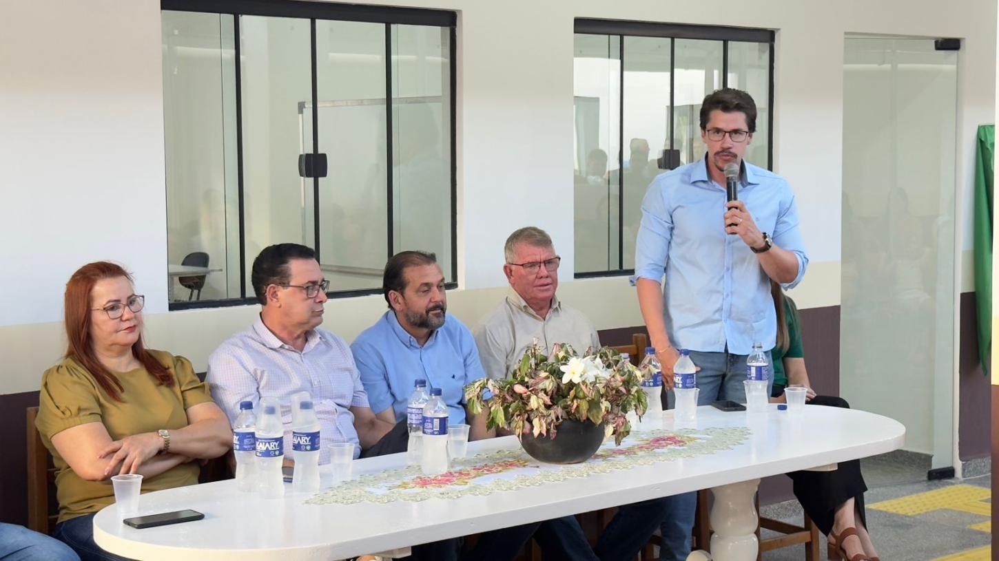 Prefeitura de Rolim de Moura entrega reforma e ampliação da Escola Pequeno Príncipe no distrito Nova Estrela
