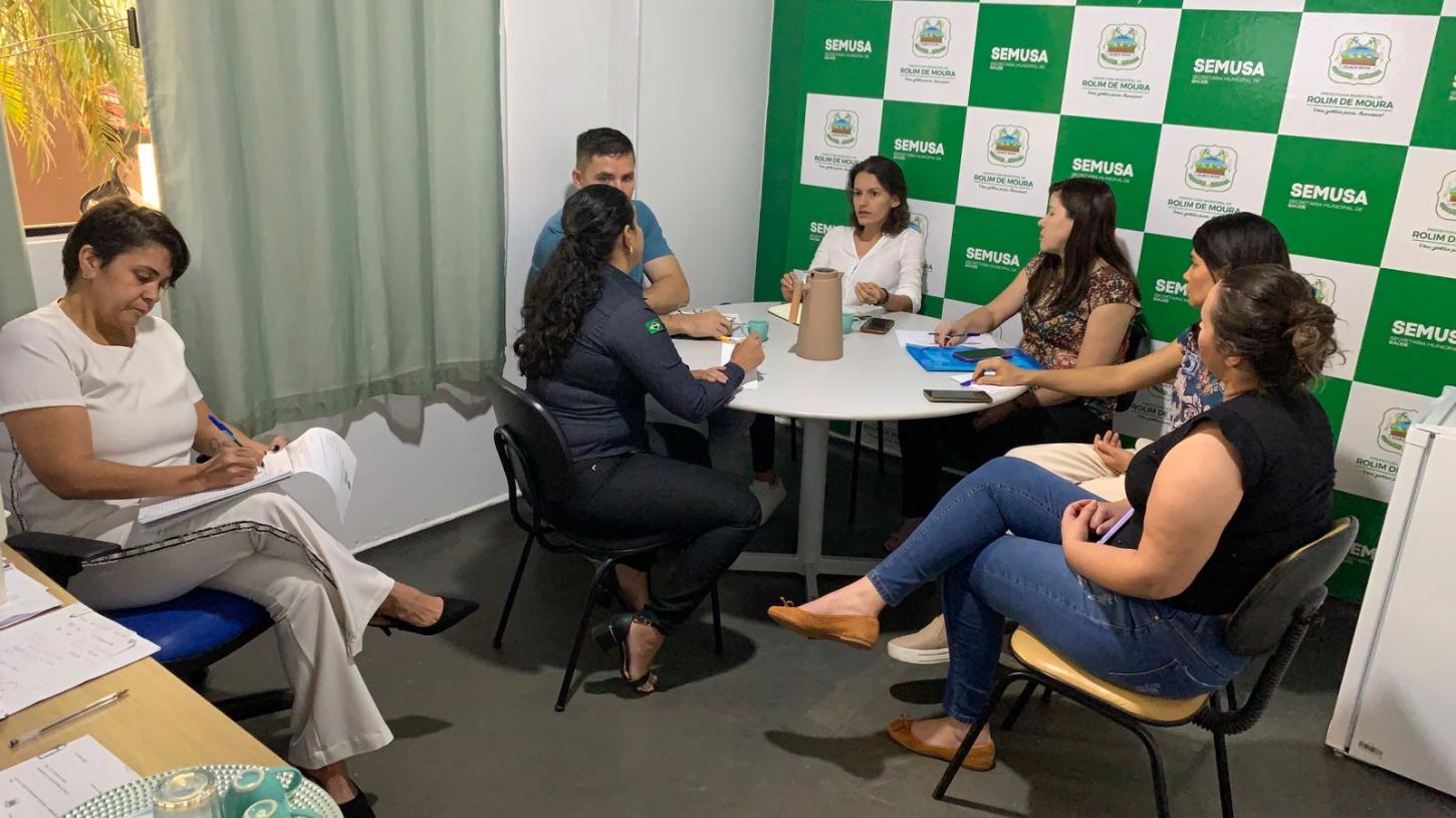 Secretária Geiciane Louback discute melhorias na saúde prisional com representantes estaduais