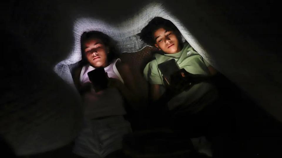 Ciência & Tecnologia -  Veja as dicas para proteger crianças e adolescentes nas redes sociais