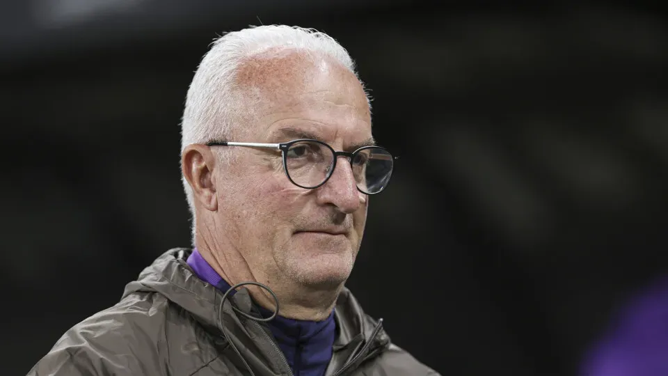 Dorival pede reação urgente e lamenta chances perdidas pelo Corinthians: 'Falta o resultado'