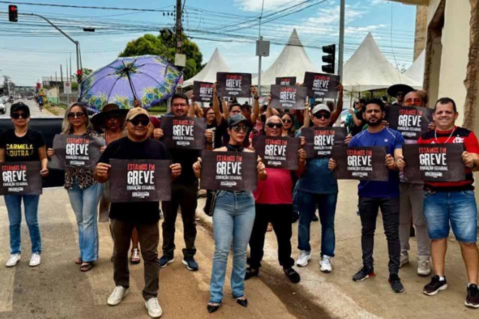 REIVINDICAÇÕES SINTERO: Profissionais da educação estadual realizam Pit-Stop e anunciam nova mobilização em Porto Velho