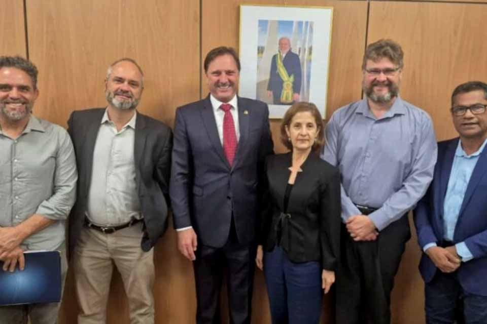 REUNIÃO ARTICULADA SINDSEF-RO participa de reunião no MGI em busca de decisão do NA/NI, D.E. e Reposicionamento dos Professores Pioneiros