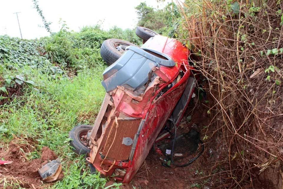 Acidente Homem morre em grave acidente na zona rural de Parecis