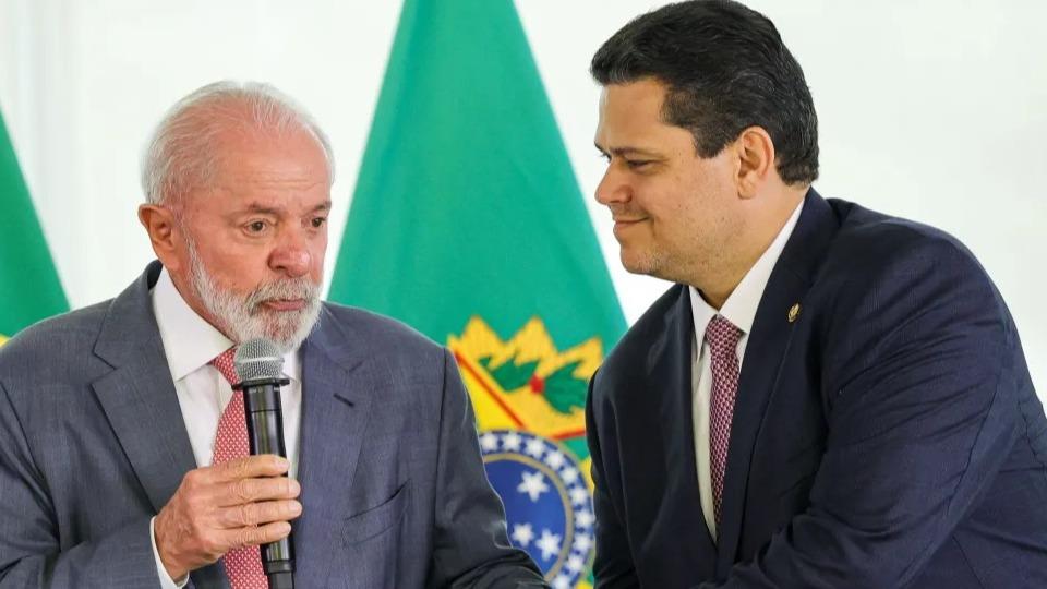 Brasil -  Lula reafirma a Alcolumbre ser contra qualquer anistia