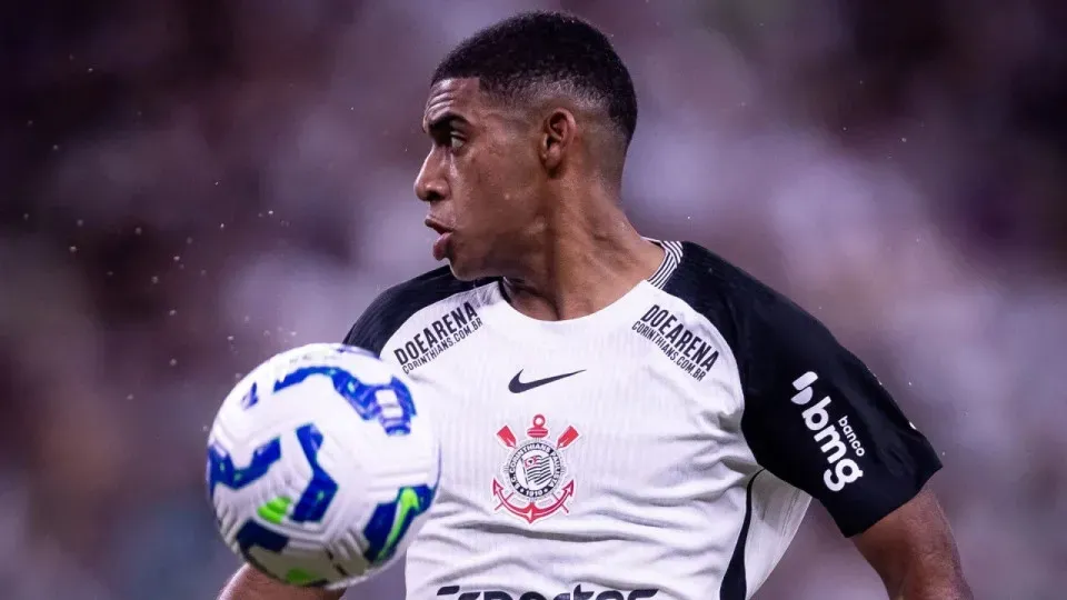 Corinthians vence Athletico-PR e avança às semifinais da Copa do Brasil pela quarta vez seguida