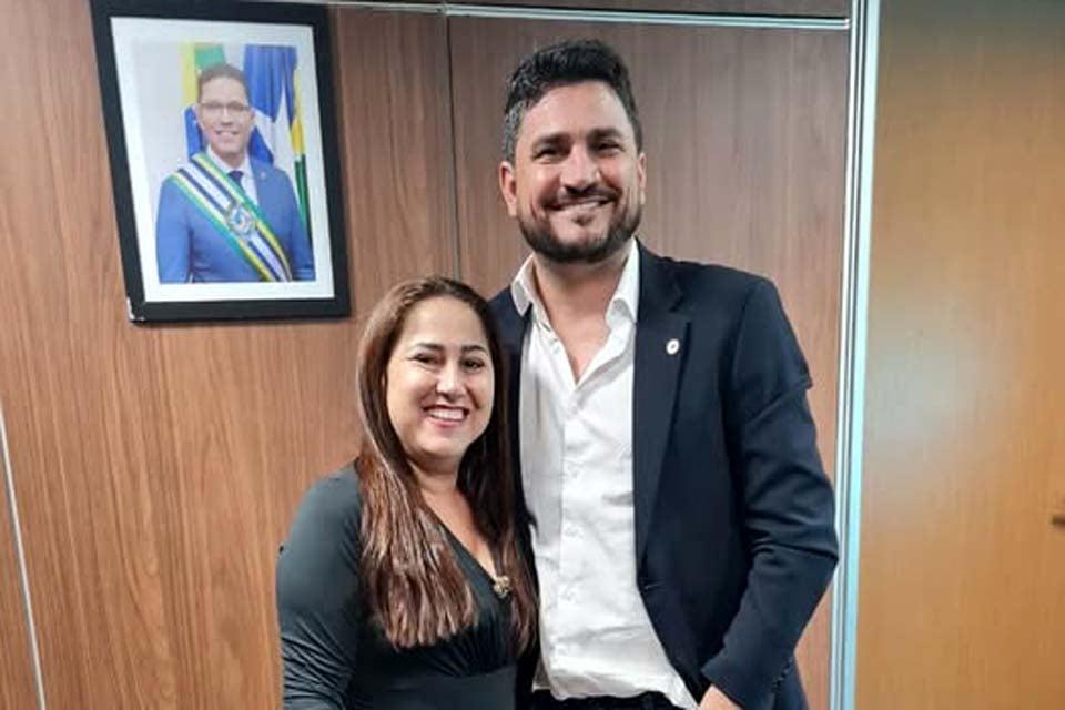 Demandas - Deputado Jean Mendonça destaca demandas da educação em visita à Seduc