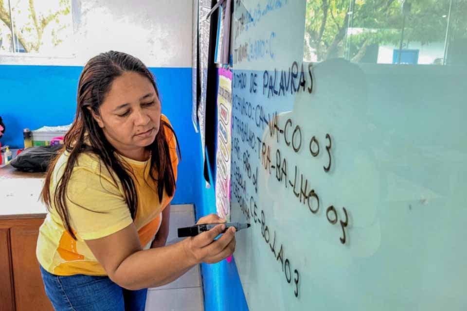 FORMAÇÃO LINGUÍSTICA - Governo de Rondônia abre inscrições para intercâmbio em Londres aos professores de Língua Inglesa do Ensino Médio da rede pública