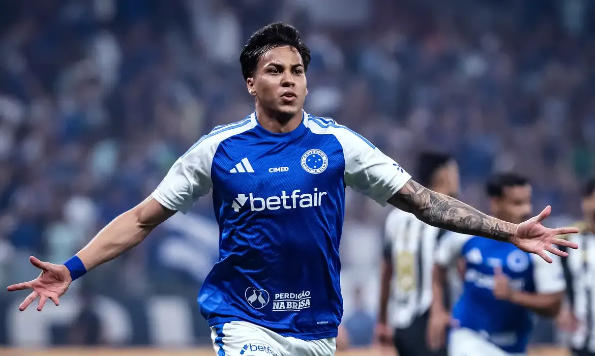 FUTEBOL -  Kaio Jorge brilha e Cruzeiro derrota Atlético-MG na Copa do Brasil