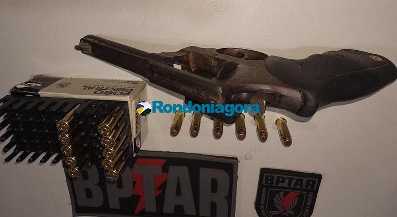 Polícia - “Pirata do Porto Madeiro” é capturado com revólver durante cerco policial no centro da capital