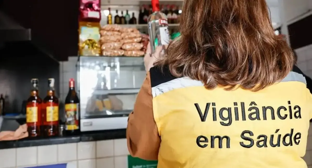 Saúde -  Intoxicação por metanol e abuso de álcool: veja como identificar os diferentes sinais