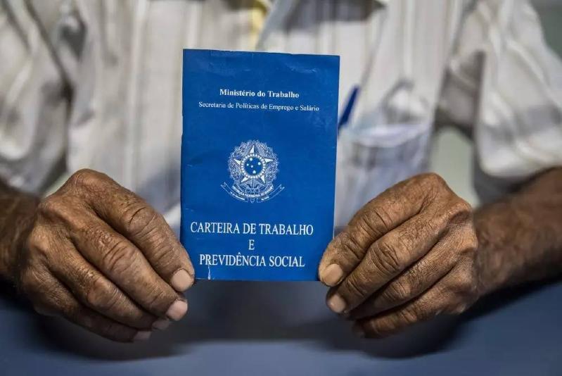 VAGAS ABERTAS - Sine Municipal divulga 225 vagas de emprego nesta terça-feira (23) com oportunidades em diferentes áreas