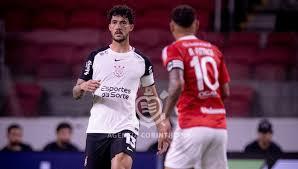 Esportes - Corinthians vê vitória contra o Inter escapar em pênalti ‘mandrake’ no último lance do jogo