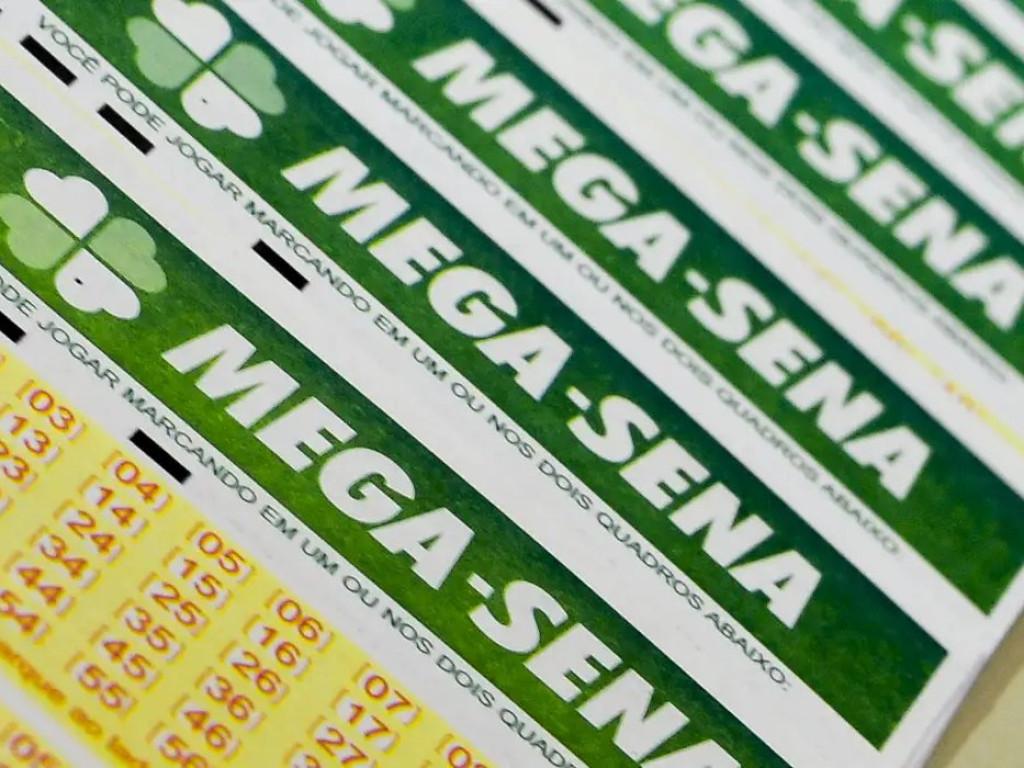 Milhões - Concurso 2921: Mega-Sena não tem ganhador; prêmio vai a R$ 7,5 milhões