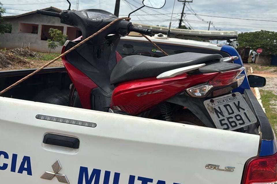 Rolim de Moura - Homem é preso após esfaquear mulher e roubar moto Biz