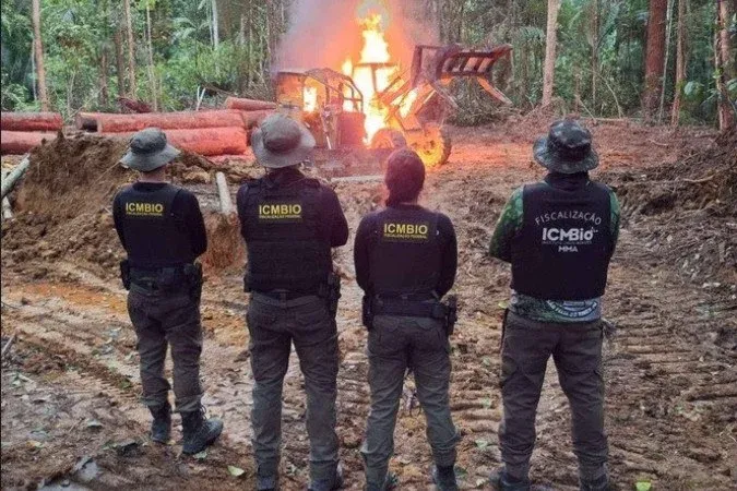 Terra do Meio Explosão de ameaças e crimes aterrorizam ribeirinhos no Pará