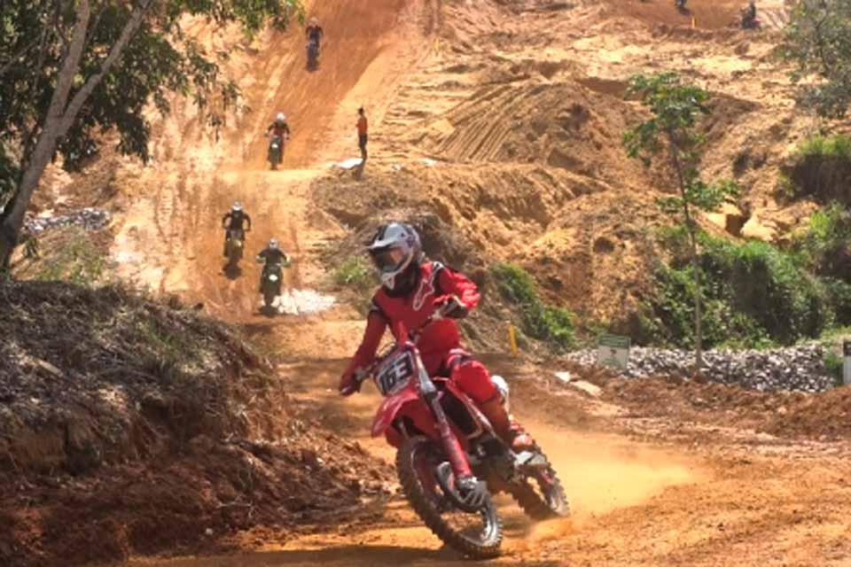 VELOCIDADE - Porto Velho é palco da 8ª etapa do Campeonato Estadual de Motocross