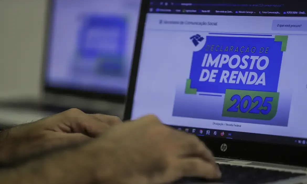 Economia - Receita paga lote da malha fina de novembro