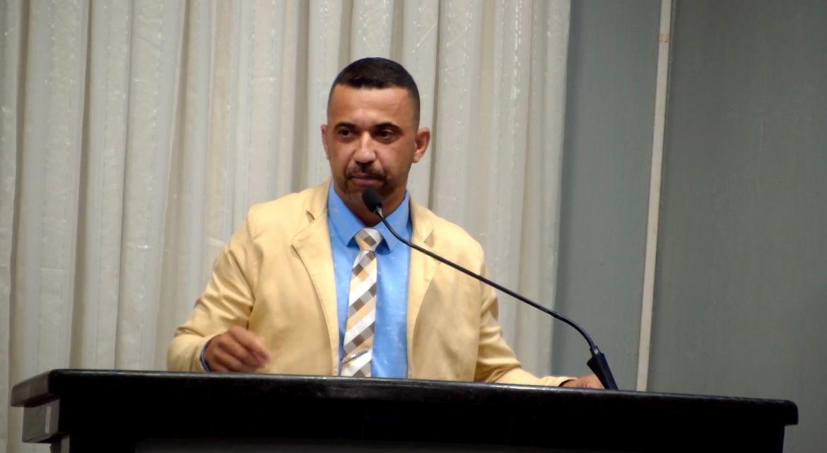 Vereador Prof. Edilson propõe Programa de Olimpíadas Municipais de Matemática, Redação e Soletração em Rolim de Moura