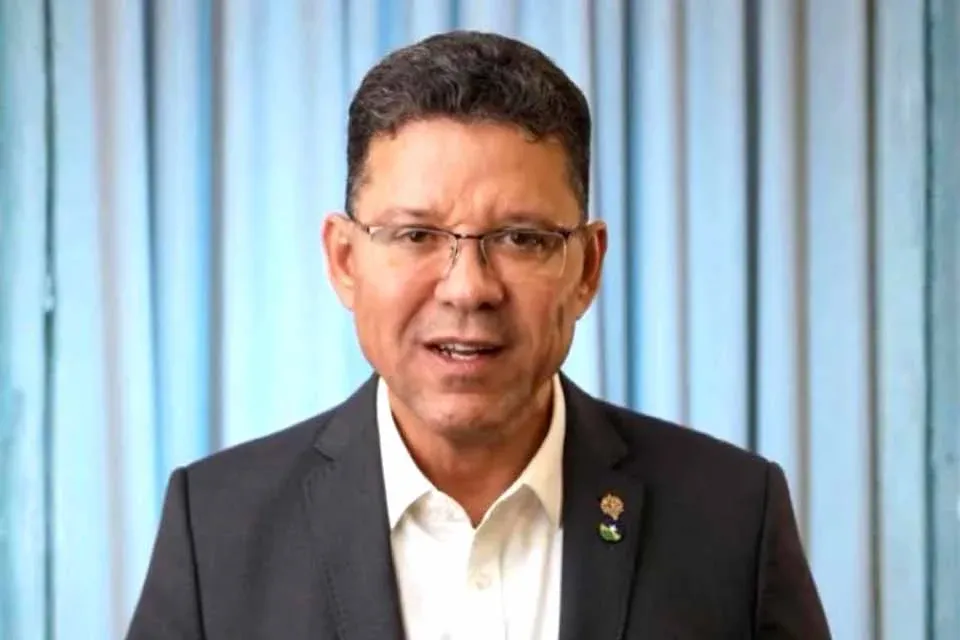 BENEFÍCIO -  SINTERO: Governador Marcos Rocha anuncia abono de R$ 5 mil para servidores da educação estadual