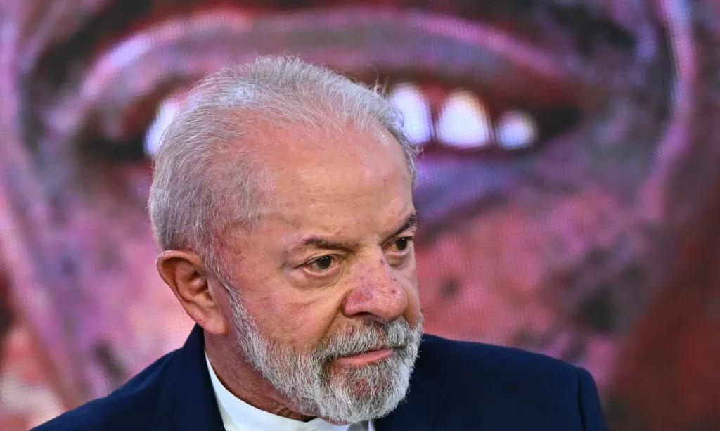 Datafolha: Lula tem aprovação de 32% e desaprovação de 37%