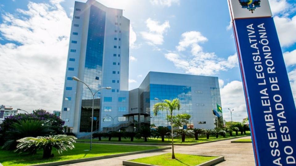 Diário da Amazônia -  Concursos e contas: o dilema do crescimento da máquina pública