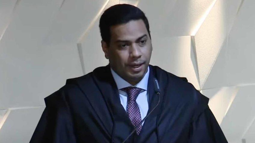 Jhonatan de Jesus Ministro do TCU chama atenção com ataque ao BC