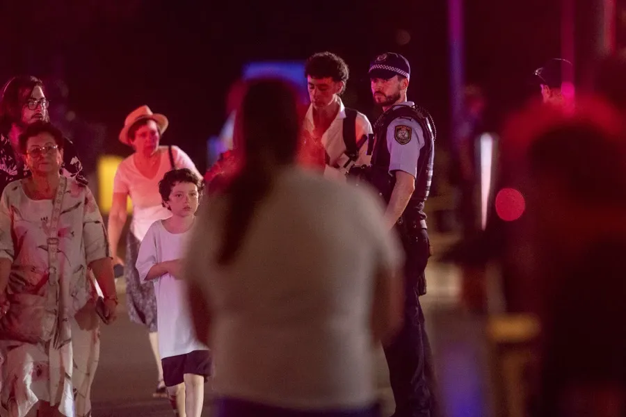 Na Austrália, ataque a tiros contra judeus causa mortes