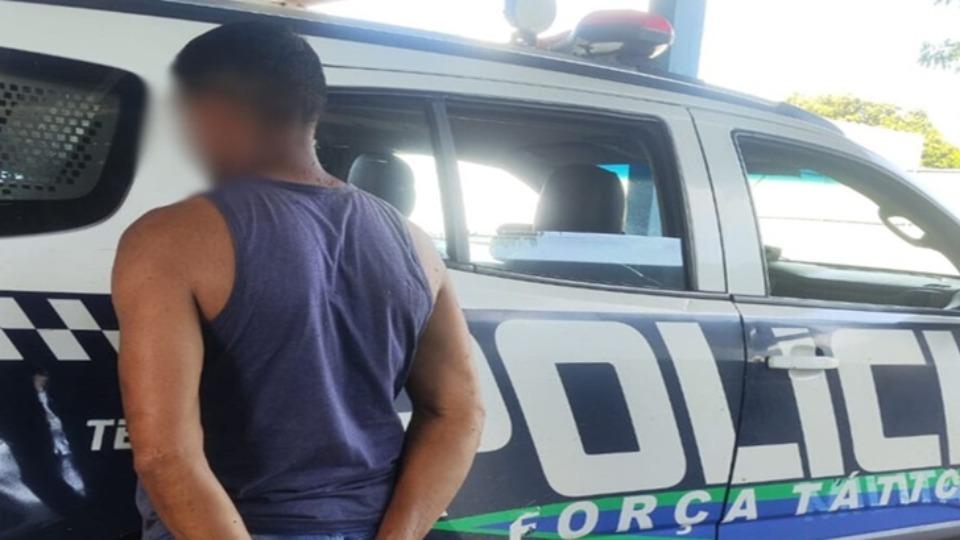 Plantão de Polícia -  Suspeito de agredir pai é entregue na delegacia de Polícia Civil