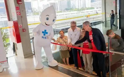 Saúde | Brasil registra menor número de mortes por Aids em 32 anos e inaugura exposição sobre 40 anos de combate à doença