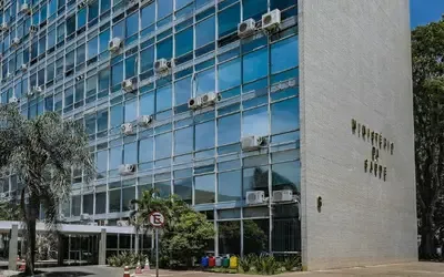 Saúde | Vacinação - Ministério da Saúde amplia prazo vacinal contra o HPV até primeiro semestre de 2026