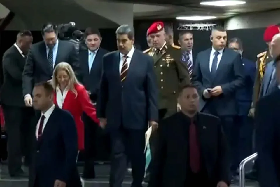 TENSÃO - Venezuela pede reunião do Conselho de Segurança da ONU para discutir agressão dos EUA, diz agência