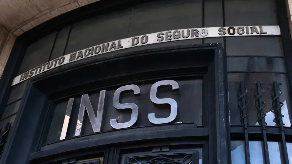 Aposentados têm até 14 de fevereiro para pedir ressarcimento ao INSS